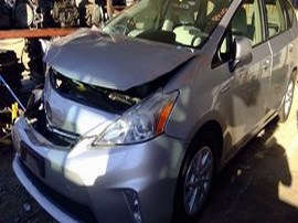 2013 TOYOTA PRIUS SILVER, V MODEL, 1.8L, AT.  Z24906